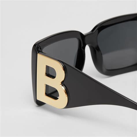 black and gold burberry glasses|burberry glasses frame price.